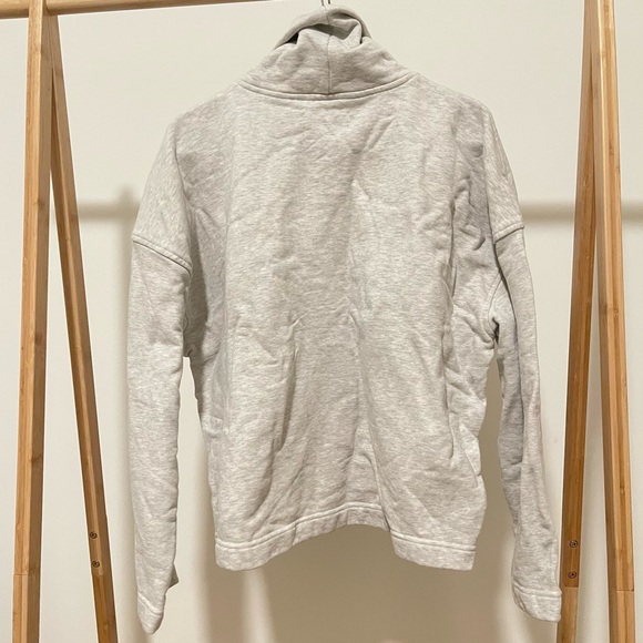 Everlane Turtleneck Sweatshirt size M - Picture 4 of 4